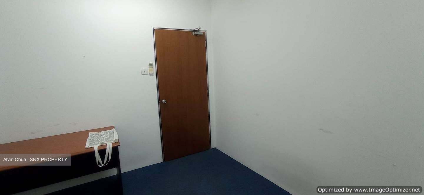 Heng Loong Building (D23), Office #378459311